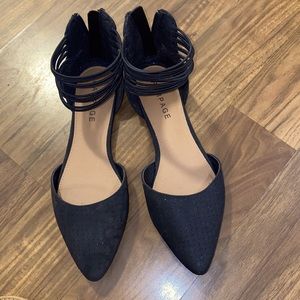 Women’s Flats Size 10